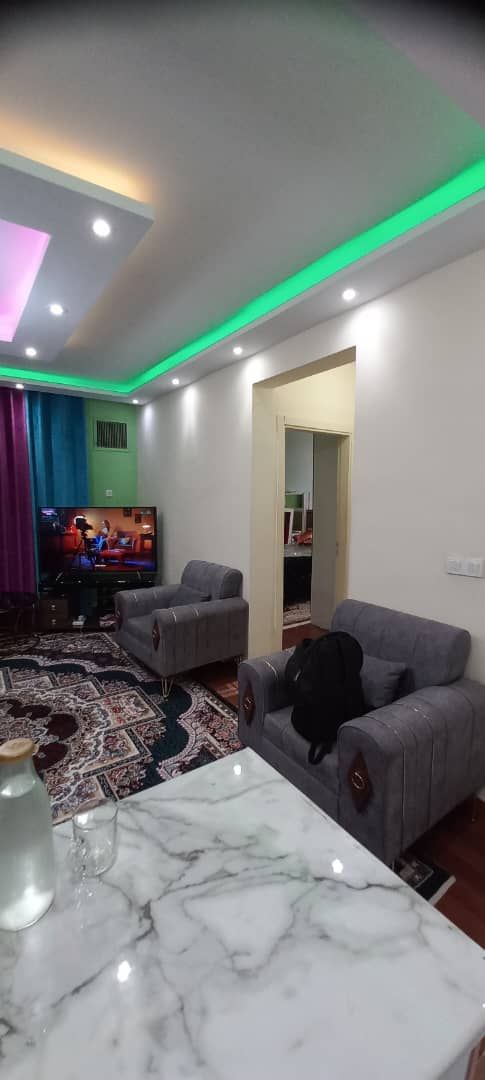 اپارتمان فاز2 چهار راه خورشید  87 متری شب بو